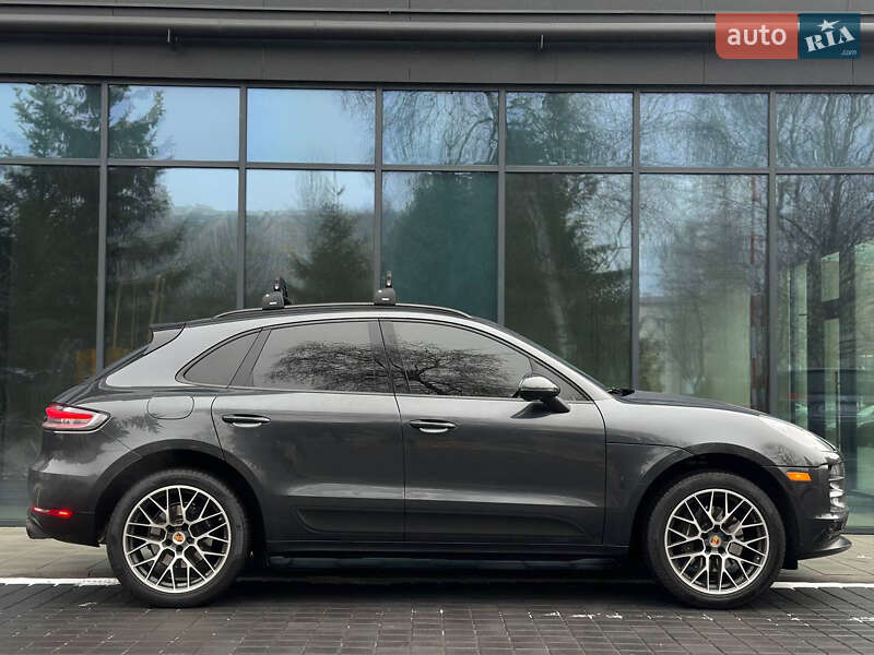 Позашляховик / Кросовер Porsche Macan 2021 в Львові