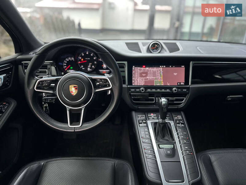 Позашляховик / Кросовер Porsche Macan 2021 в Львові