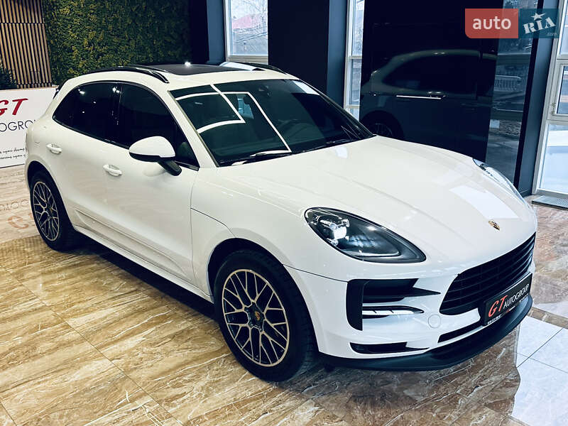 Внедорожник / Кроссовер Porsche Macan 2017 в Киеве