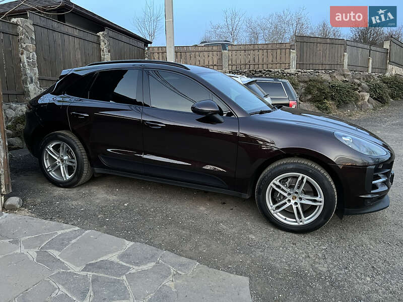 Внедорожник / Кроссовер Porsche Macan 2019 в Киеве