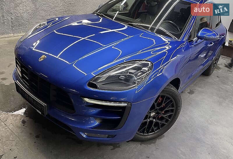 Позашляховик / Кросовер Porsche Macan 2016 в Києві