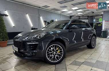 Porsche Macan 2016