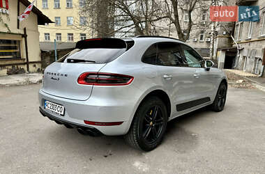 Внедорожник / Кроссовер Porsche Macan 2014 в Киеве