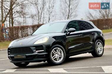 Внедорожник / Кроссовер Porsche Macan 2021 в Киеве