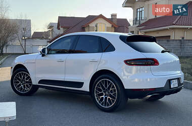 Внедорожник / Кроссовер Porsche Macan 2016 в Одессе