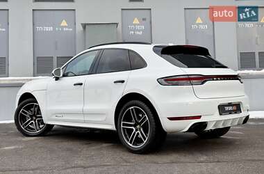 Позашляховик / Кросовер Porsche Macan 2020 в 