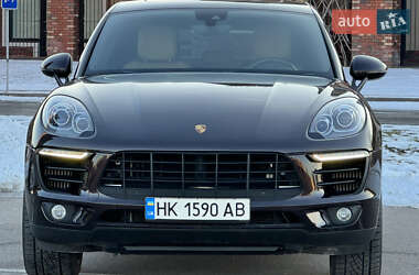 Внедорожник / Кроссовер Porsche Macan 2018 в 