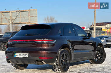 Позашляховик / Кросовер Porsche Macan 2021 в 