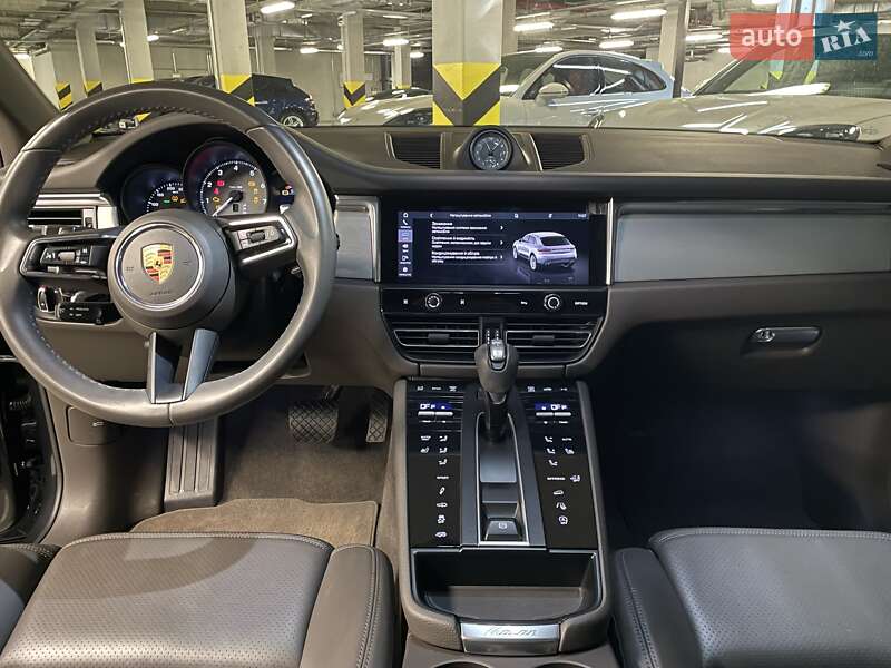 Позашляховик / Кросовер Porsche Macan 2022 в Києві