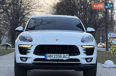 Внедорожник / Кроссовер Porsche Macan 2017 в 