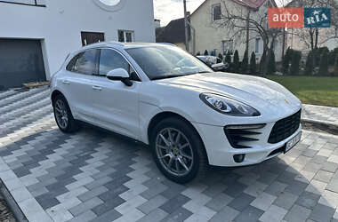 Позашляховик / Кросовер Porsche Macan 2016 в Львові