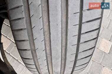 Внедорожник / Кроссовер Porsche Macan 2014 в 