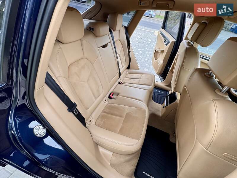 Позашляховик / Кросовер Porsche Macan 2014 в Одесі