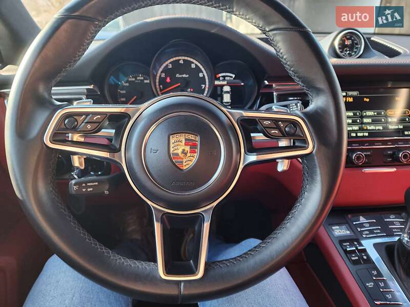 Внедорожник / Кроссовер Porsche Macan 2015 в Львове