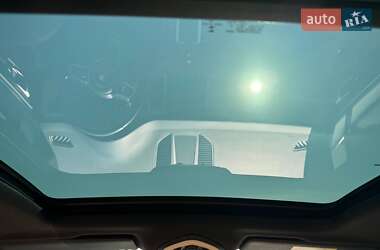 Внедорожник / Кроссовер Porsche Macan 2018 в 