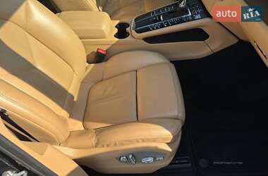 Внедорожник / Кроссовер Porsche Macan 2018 в 