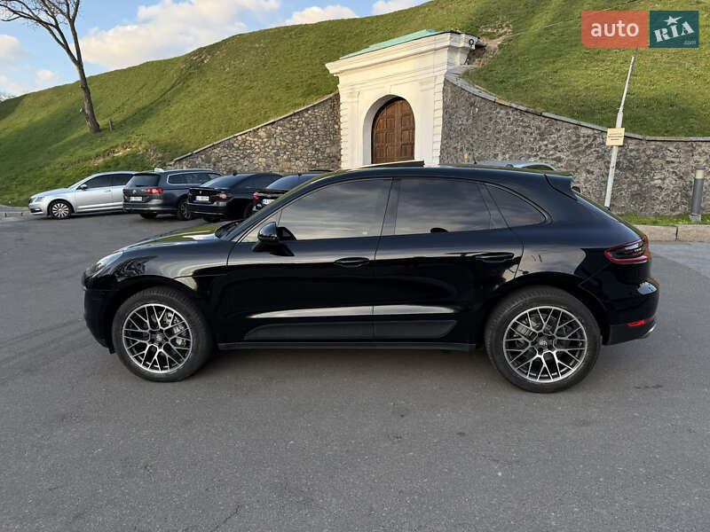 Позашляховик / Кросовер Porsche Macan 2014 в Києві фото 3 Позашляховик / Кросовер Porsche Macan 2014 в Києві