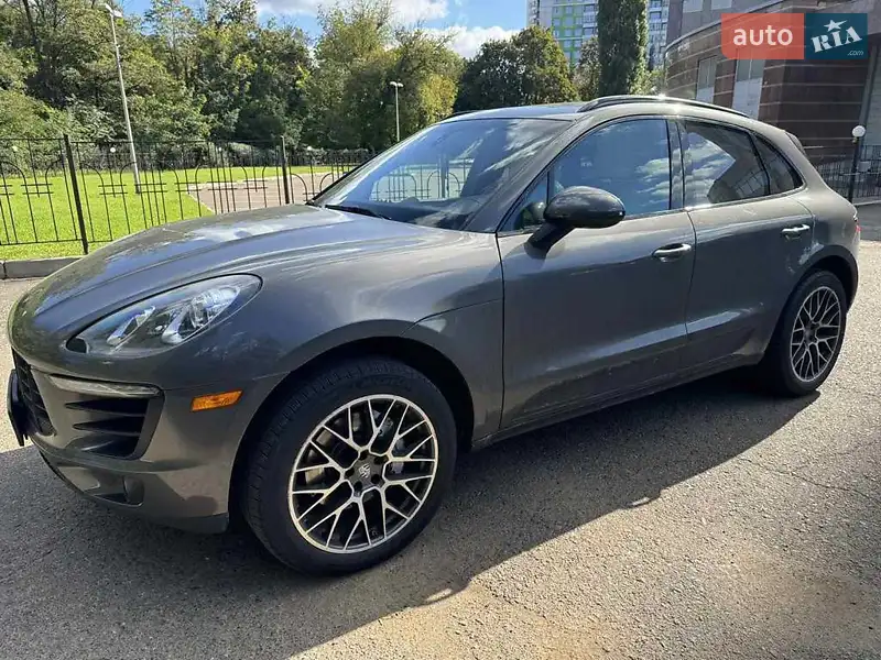Porsche Macan 2015