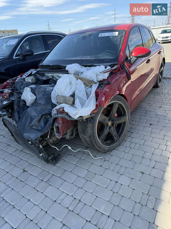 Позашляховик / Кросовер Porsche Macan 2017 в Ужгороді фото 6 Позашляховик / Кросовер Porsche Macan 2017 в Ужгороді