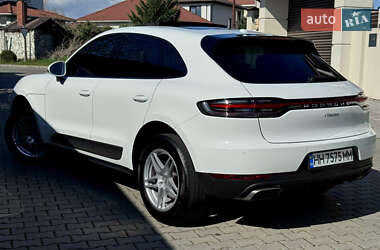 Внедорожник / Кроссовер Porsche Macan 2021 в 
