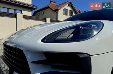 Внедорожник / Кроссовер Porsche Macan 2021 в 