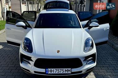 Внедорожник / Кроссовер Porsche Macan 2021 в 