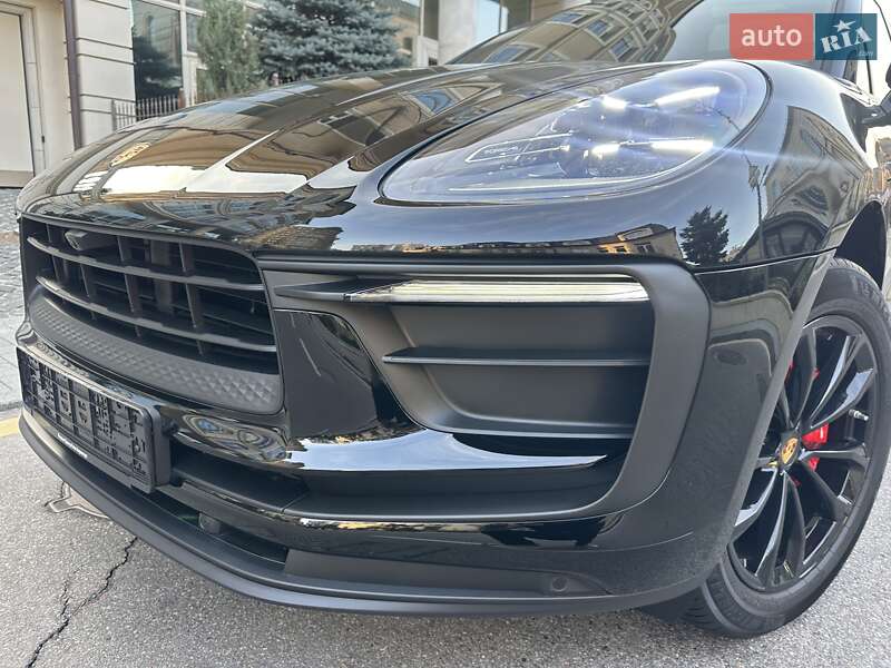 Позашляховик / Кросовер Porsche Macan 2025 в Києві
