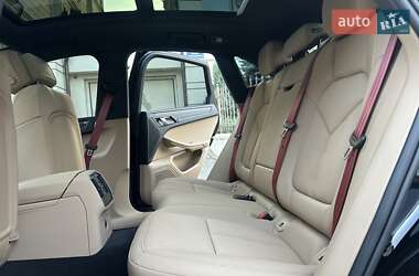 Позашляховик / Кросовер Porsche Macan 2025 в 