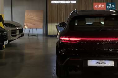 Внедорожник / Кроссовер Porsche Macan 2023 в 