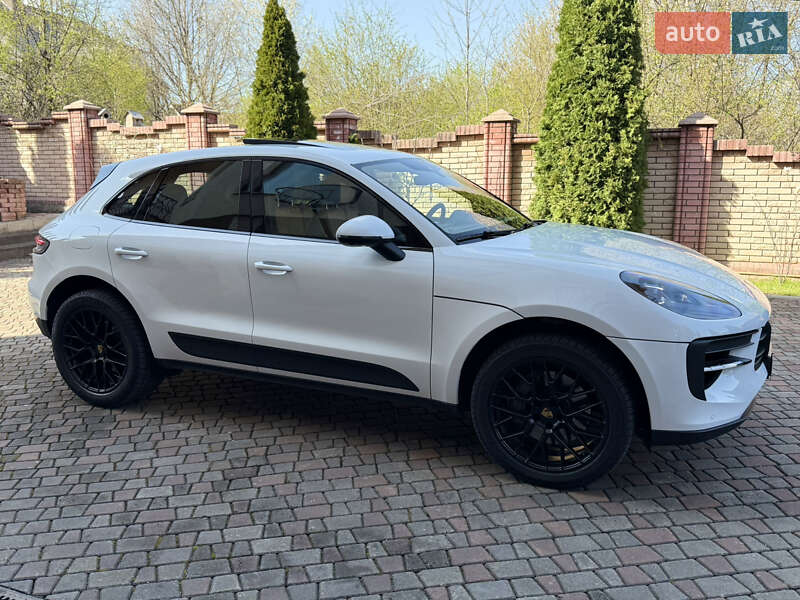 Внедорожник / Кроссовер Porsche Macan 2021 в Черновцах