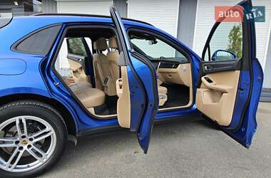 Внедорожник / Кроссовер Porsche Macan 2019 в 