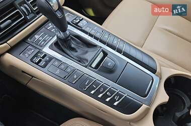 Внедорожник / Кроссовер Porsche Macan 2019 в 