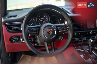 Внедорожник / Кроссовер Porsche Macan 2022 в 