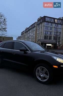 Porsche Macan 2015