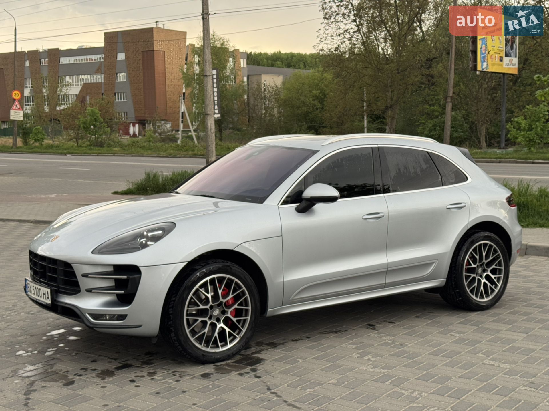 2015 Porsche Macan - мініатюра 13