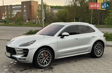 Внедорожник / Кроссовер Porsche Macan 2015 в 