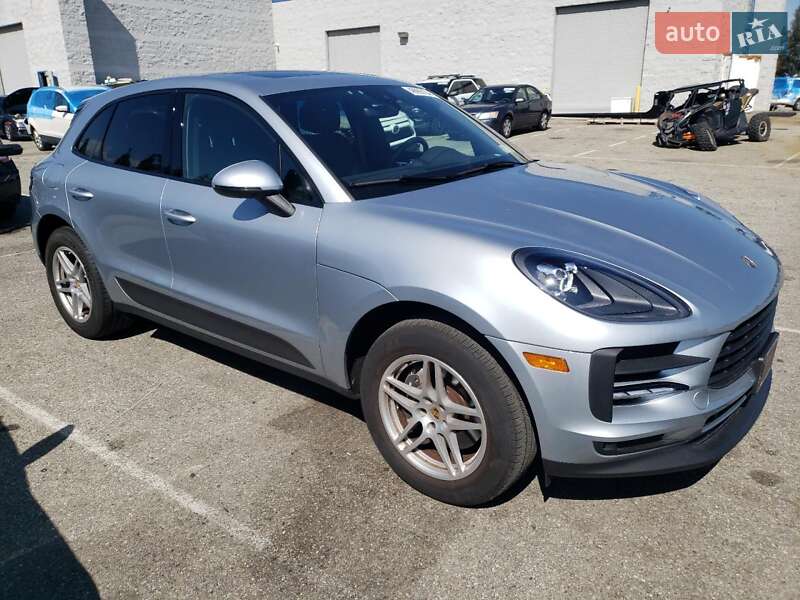 Внедорожник / Кроссовер Porsche Macan 2021 в Киеве