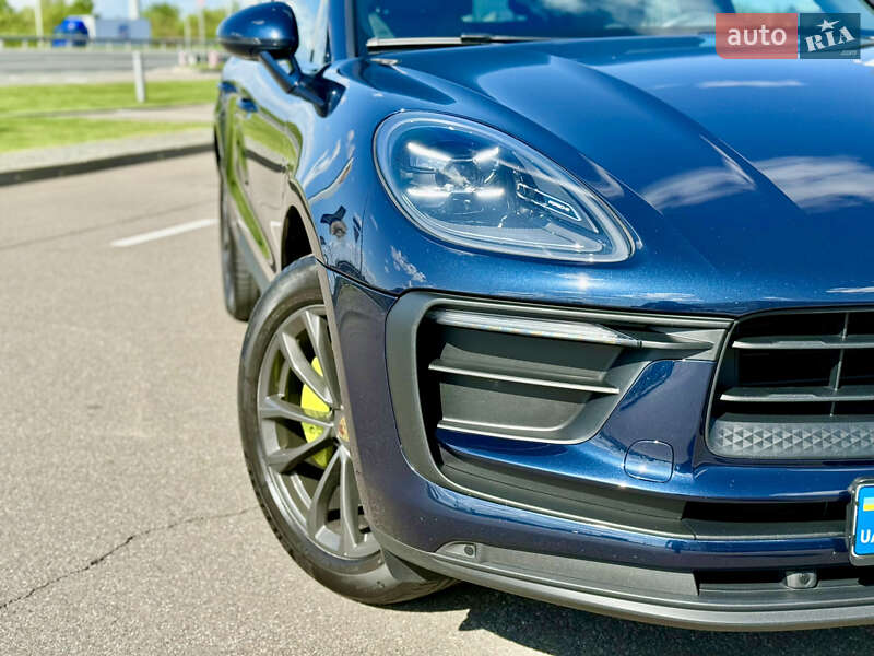 Внедорожник / Кроссовер Porsche Macan 2021 в Киеве
