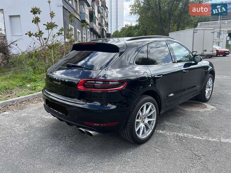 Внедорожник / Кроссовер Porsche Macan 2016 в Днепре