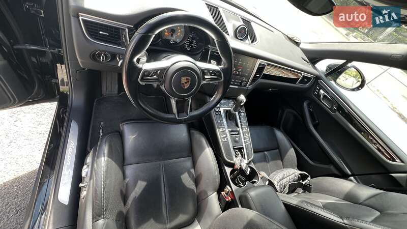 Внедорожник / Кроссовер Porsche Macan 2016 в Днепре