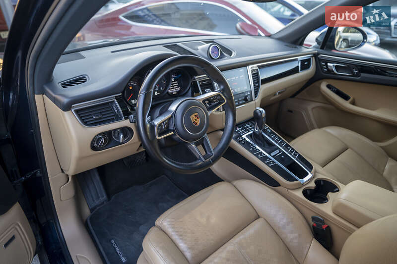 Внедорожник / Кроссовер Porsche Macan 2018 в Киеве фото 19 Внедорожник / Кроссовер Porsche Macan 2018 в Киеве