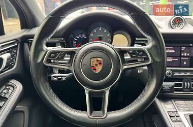 Позашляховик / Кросовер Porsche Macan 2019 в 