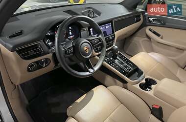 Позашляховик / Кросовер Porsche Macan 2022 в 