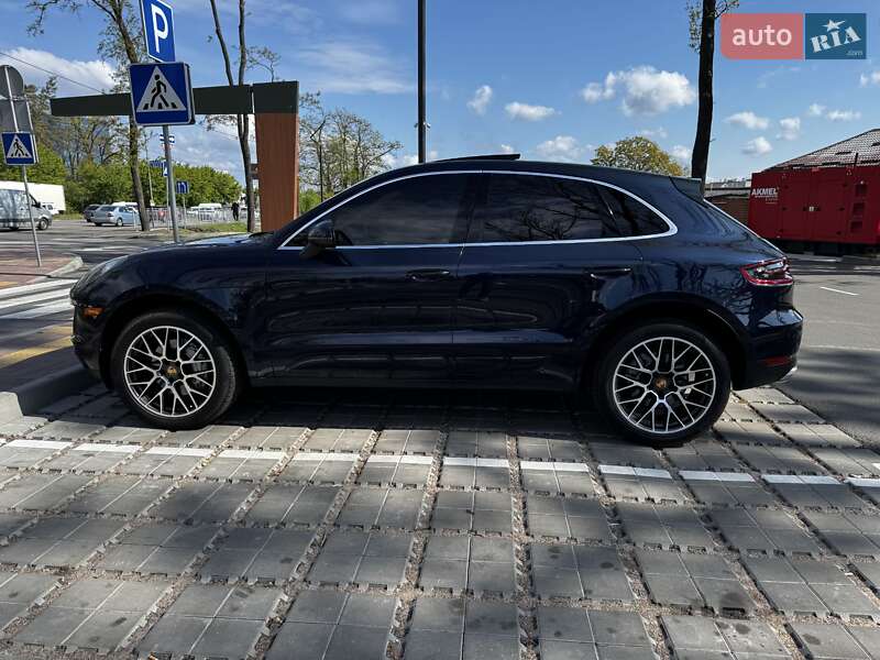 Внедорожник / Кроссовер Porsche Macan 2016 в Ирпене