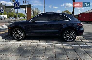 Внедорожник / Кроссовер Porsche Macan 2016 в 