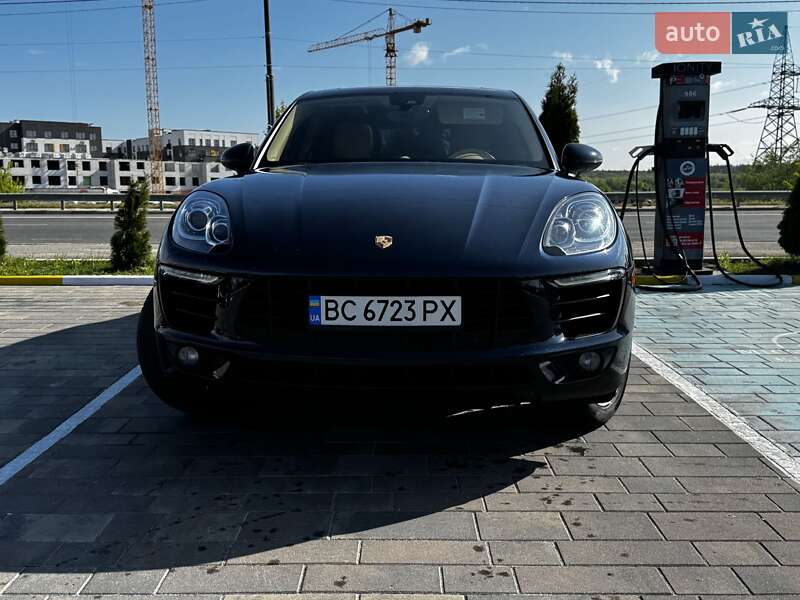Внедорожник / Кроссовер Porsche Macan 2016 в Ирпене