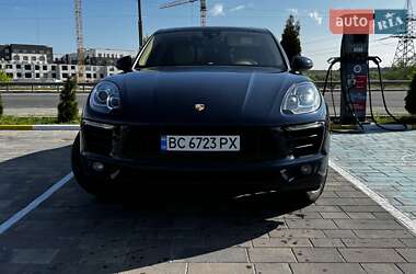 Внедорожник / Кроссовер Porsche Macan 2016 в 