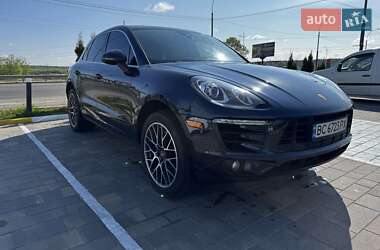 Внедорожник / Кроссовер Porsche Macan 2016 в 