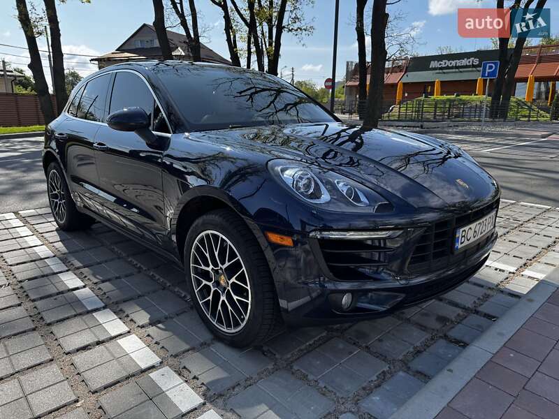 Внедорожник / Кроссовер Porsche Macan 2016 в Ирпене