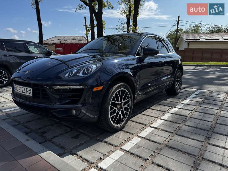 Внедорожник / Кроссовер Porsche Macan 2016 в Ирпене